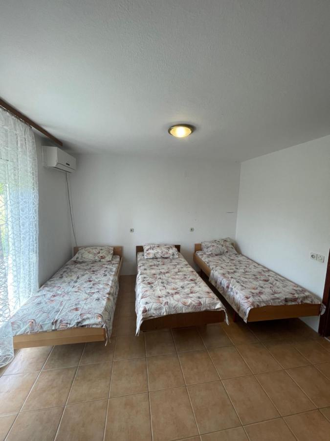 Summer Sky Hotel Ulcinj Bagian luar foto