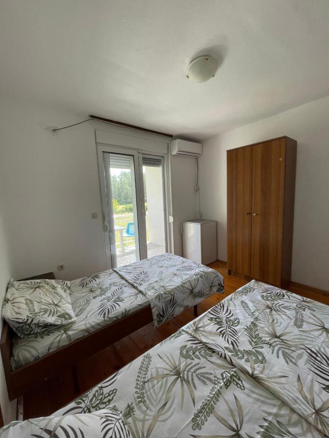 Summer Sky Hotel Ulcinj Bagian luar foto