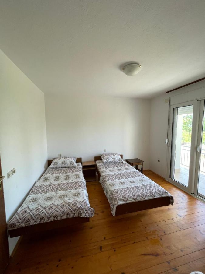 Summer Sky Hotel Ulcinj Bagian luar foto