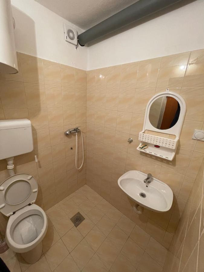 Summer Sky Hotel Ulcinj Bagian luar foto